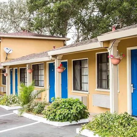 Rodeway Inn Monterey Near Fairgrounds-2